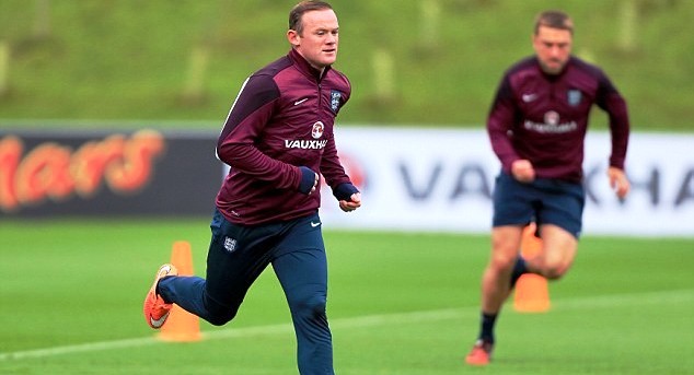 Rooney hướng đến cột mốc ghi bàn của huyền thoại Anh