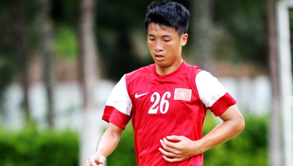 Bầu Đức tính mượn trung vệ U19 Việt Nam bổ sung cho U21 HA.GL