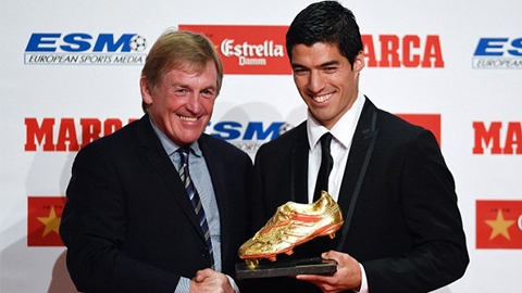 Suarez nói gì khi nhận giải Chiếc giày vàng?