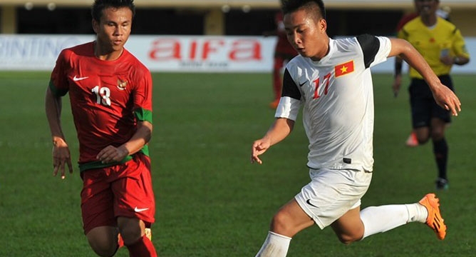 Video clip bàn thắng: U21 Việt Nam 3 - 0 U21 Singapore (U21 Báo Thanh Niên)