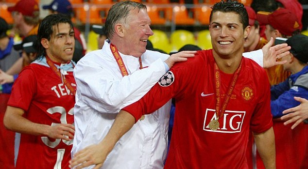 Evra tiết lộ lời đe dọa của Sir Alex sau khi vô địch Cup C1