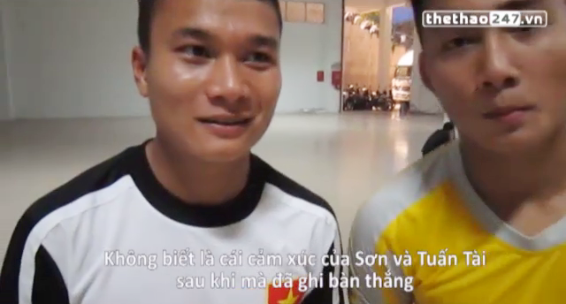 VIDEO: Phi Sơn và Tuấn Tài trải lòng sau chiến thắng (U21 báo Thanh Niên 2-1 U21 Malaysia)
