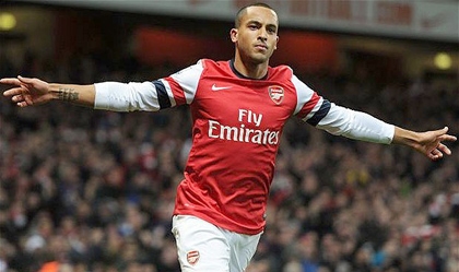 Walcott được trọng thưởng dù chấn thương liên miên