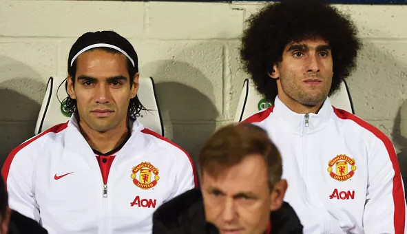 Van Gaal 'xát muối' vào tim Falcao
