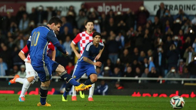 VIDEO: Messi nổ súng, Argentina đánh bại Croatia