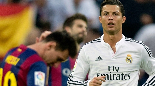 'Ronaldo đang làm đau lòng Messi'