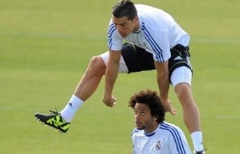 VIDEO: Những tình huống hài hước của các cầu thủ Real Madrid