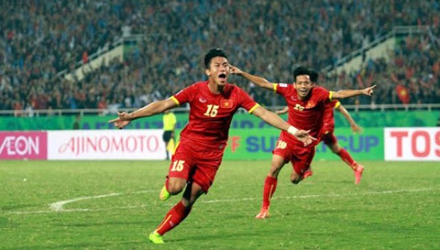 Video clip bàn thắng: Việt Nam 2-2 Indonesia - Cầm vàng lại để vàng rơi