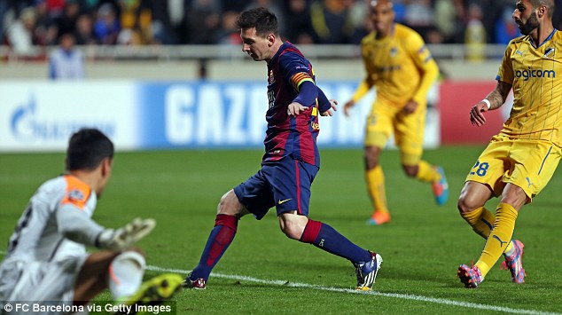 Video clip bàn thắng: APOEL 0-4 Barcelona - Ngày của Messi