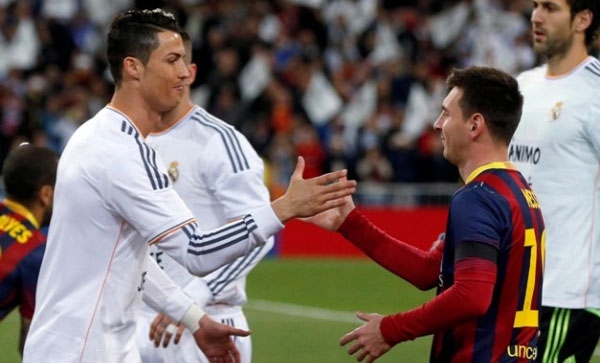 Ronaldinho bất ngờ ủng hộ Messi, chê Cris Ronaldo
