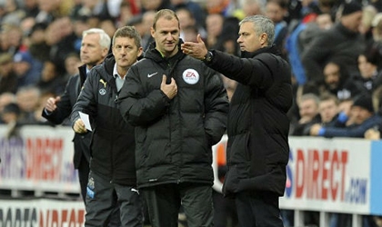 HLV Mourinho giải thích lý do ‘ngớ ngẩn’ khiến Chelsea thua trận