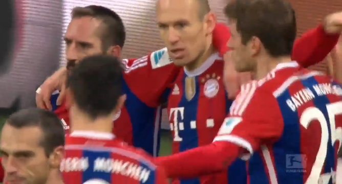 Video clip bàn thắng: Bayern Munich - Freiburg - Robben chạm mốc 100 bàn thắng