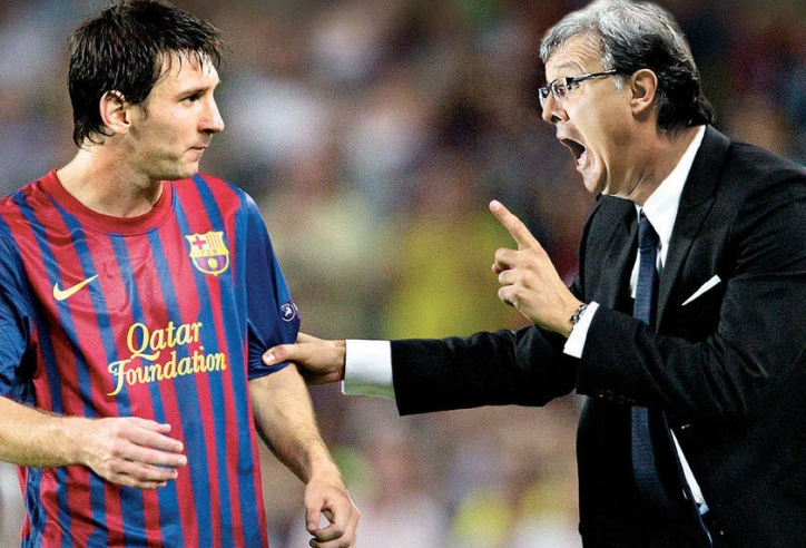 HLV Martino tiết lộ 'quyền lực tối thượng' của Messi ở Barca