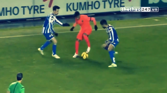 VIDEO: Pha lừa bóng đẳng cấp của Neymar vs Deportivo