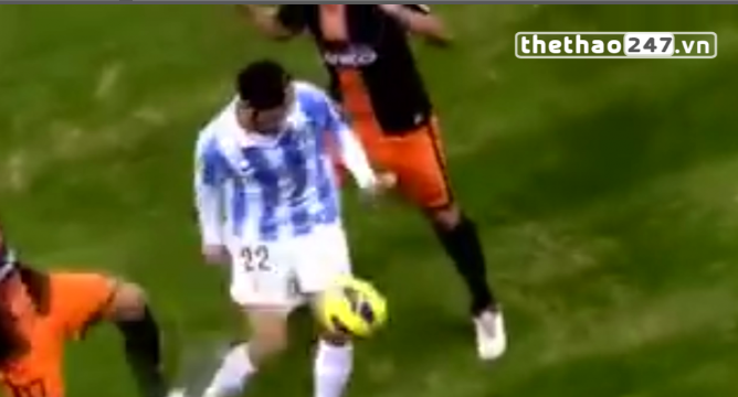 VIDEO: Xem Isco nhẩy múa giữa 4 cầu thủ hậu vệ của đối phương