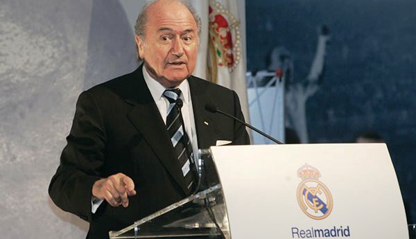 FIFA điều tra Real Madrid về việc chuyển nhượng