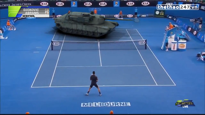 VIDEO hài hước: Novak Djokovic đánh tennis với xe tăng Mỹ