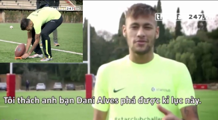 VIDEO: Neymar ghi bàn bằng... bóng bầu dục rồi thách đố Dani Alves