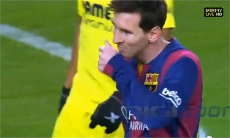 VIDEO: Messi cười 'bí hiểm' khi Neymar sút trượt penalty