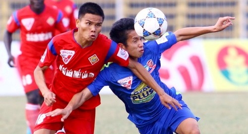 Vua phá lưới V-League 2015: Văn Thắng dẫn đầu danh sách