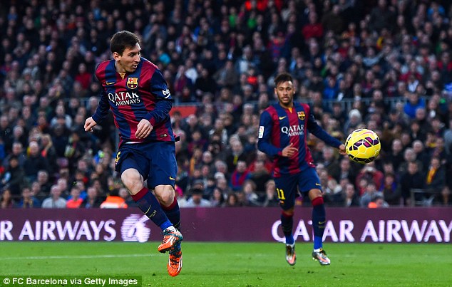 Video clip bàn thắng: Barcelona - Levante - Lại hat-trick cho Messi