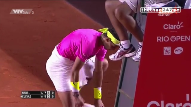 VIDEO: Tình huống hài hước của Nadal ngay trên sân