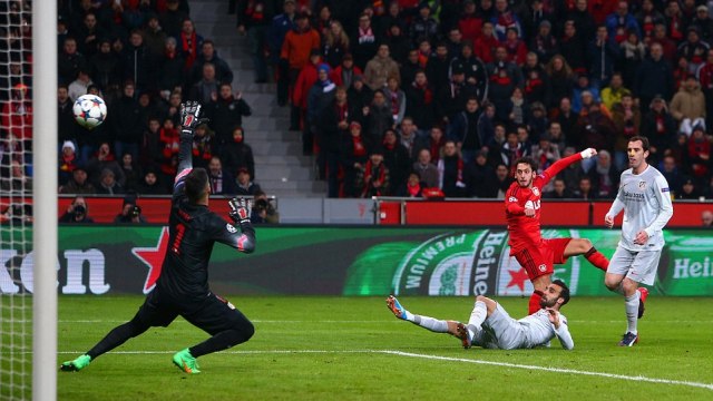 Video clip bàn thắng: Leverkusen 1-0 Atletico Madrid - Võ đài BayArena
