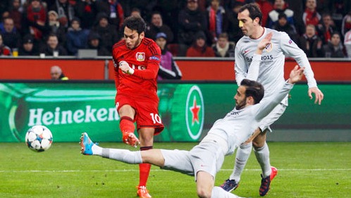 Leverkusen 1-0 Atletico Madrid: Gục ngã trên đất Đức