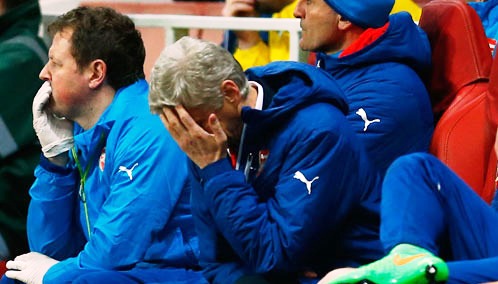 Wenger thừa nhận Arsenal phòng ngự quá tồi