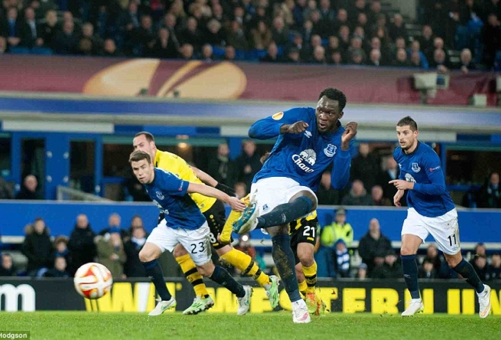 Video clip bàn thắng: Everton 3-1 Young Boys (vòng 1/16 Europa League 2014/15)