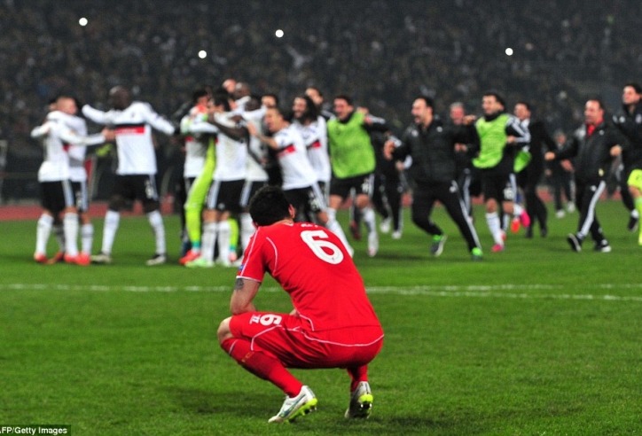 Video clip bàn thắng: Besiltas - Liverpool - Ác mộng đêm Istanbul