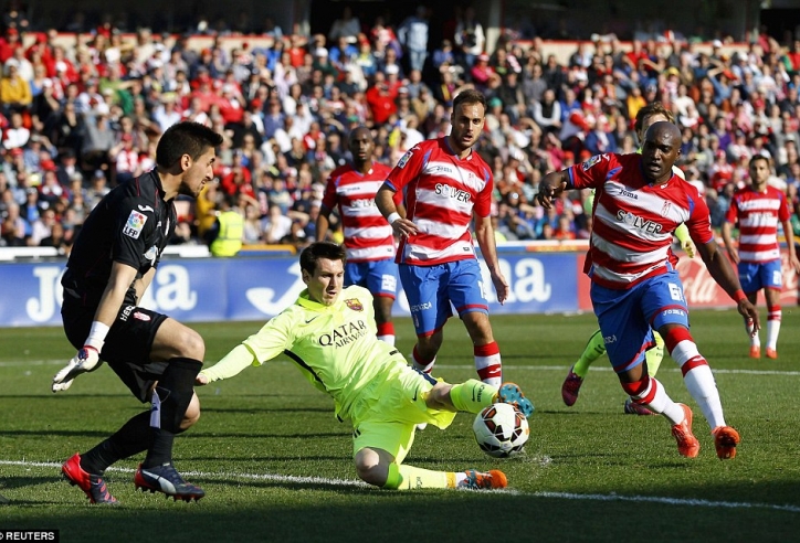 Video clip bàn thắng: Granada - Barcelona - Cuộc chơi nhàn nhã