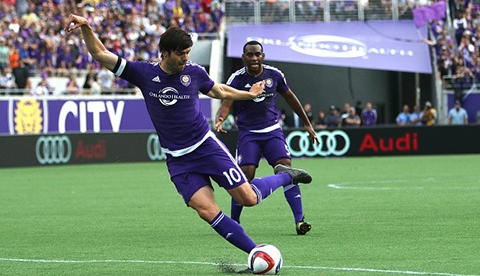 Kaka ghi bàn cứu vớt Orlando trong ngày ra mắt MLS