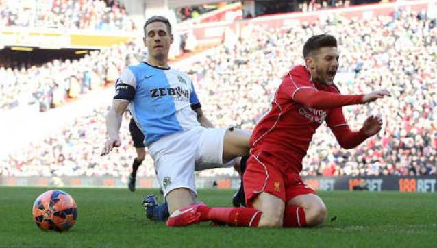 VIDEO: 3 tình huống trọng tài từ chối cho Liverpool hưởng phạt đền
