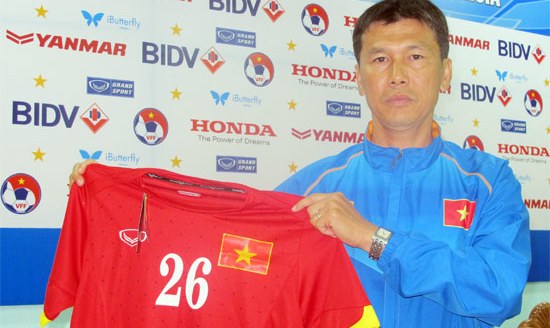 ĐT U23 Việt Nam ra sân với trang phục truyền thống ở trận gặp Indonesia
