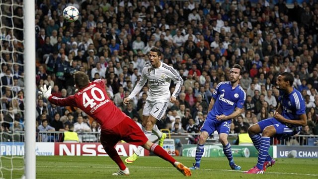 VIDEO: Màn trình diễn của Ronaldo ở trận Real thua Schalke 3-4