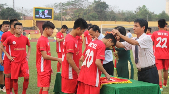 VCK U19 VĐQG 2015: Viettel dừng chân, Hà Nội T&T vào chung kết