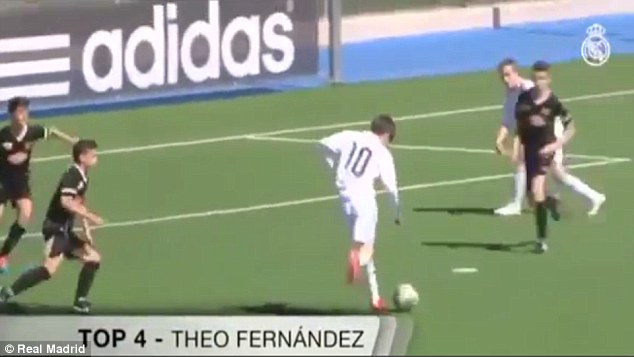 VIDEO: Con trai Zidane lập siêu phẩm cho U14 Real Madrid