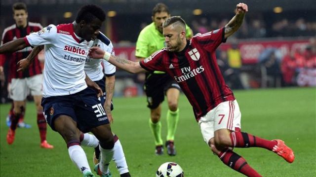 Video bàn thắng: AC Milan 3-1 Cagliari (VĐQG Italia 2014/15)