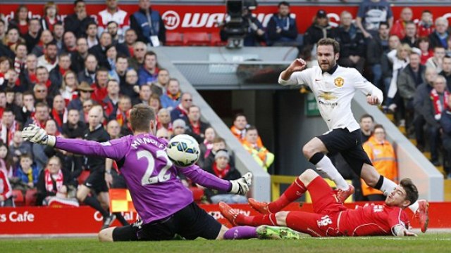 VIDEO: Mata tỏa sáng - MU nhấn chìm Liverpool ngay tại Anfield