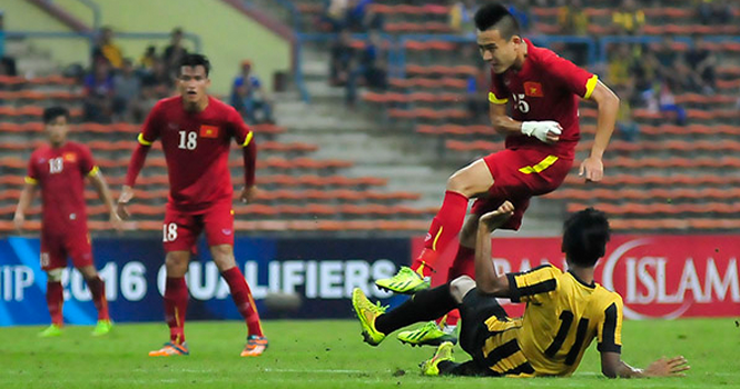 U23 Việt Nam bất ngờ nhận hung tin từ Huy Toàn
