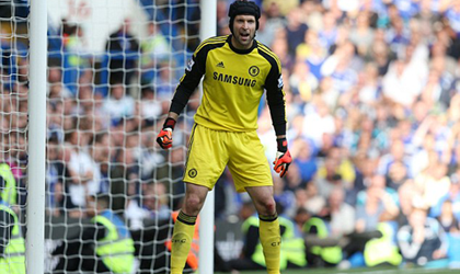 Arsenal đặt quyết tâm có bằng được Petr Cech