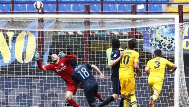Video clip bàn thắng: Inter 1-1 Parma (VĐQG Italia 2014/15)