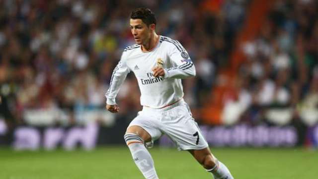 VIDEO: Ronaldo nâng tỷ số lên 2-0 cho Real Madrid