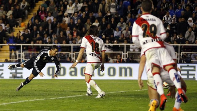 VIDEO: Màn trình diễn của Ronaldo trong chiến thắng 2-0 của Real trước Vallecano