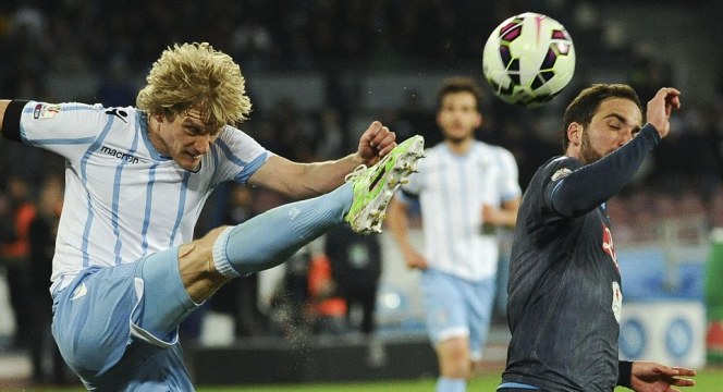 Video clip bàn thắng: Napoli 0-1 Lazio (Bán kết Coppa Italia)