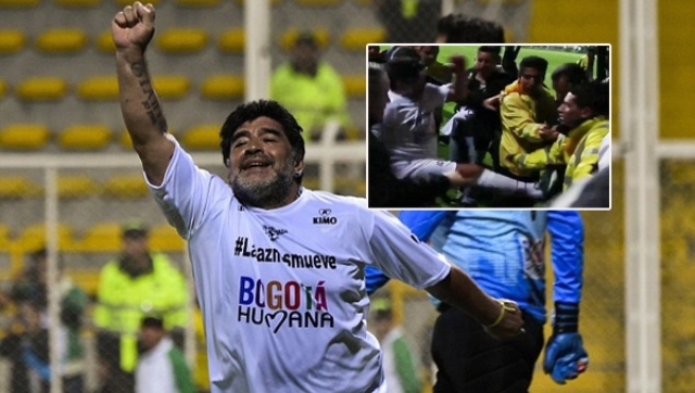 VIDEO: Maradona với hình ảnh không đẹp sau trận đấu từ thiện tại Colombia