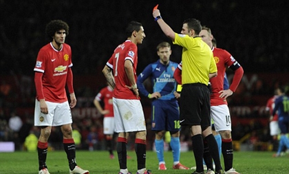Thẻ đỏ của Di Maria là chìa khóa giúp Man Utd hồi sinh