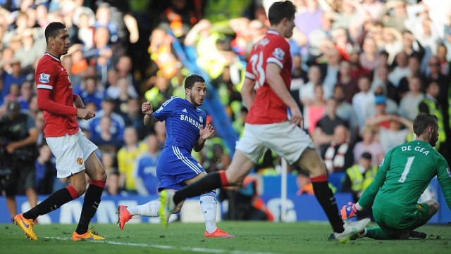 Video clip bàn thắng: Chelsea 1-0 MU - Người hùng Hazard