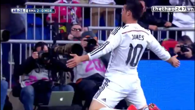VIDEO: Pha phối hợp ghi bàn đẹp mắt như đá tập của James Rodriguez
